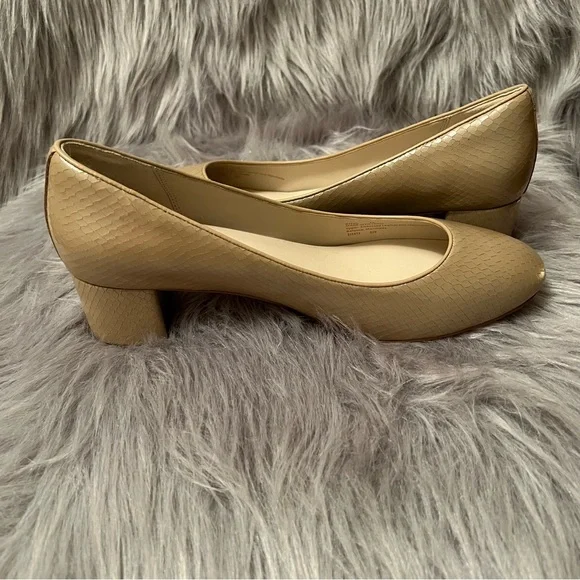 NIB Cole Haan Amphora Leather Leslie Pump Tan Size 9 - Picture 2 of 9